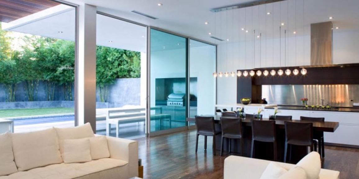 Eight tips for home staging a bright, modern interior
